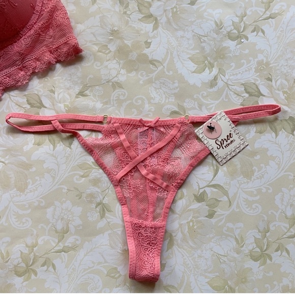 SPREE Intimates Lace Long Line Push Up Set Bra & Thong - Picture 5 of 14